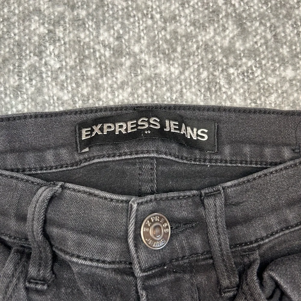 Express Ripped Jeans - Picture 3 of 4